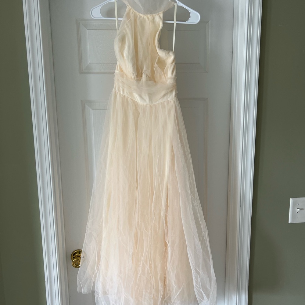 Andria Halterneck Tulle Midi Dress Ivory  Size Medium
